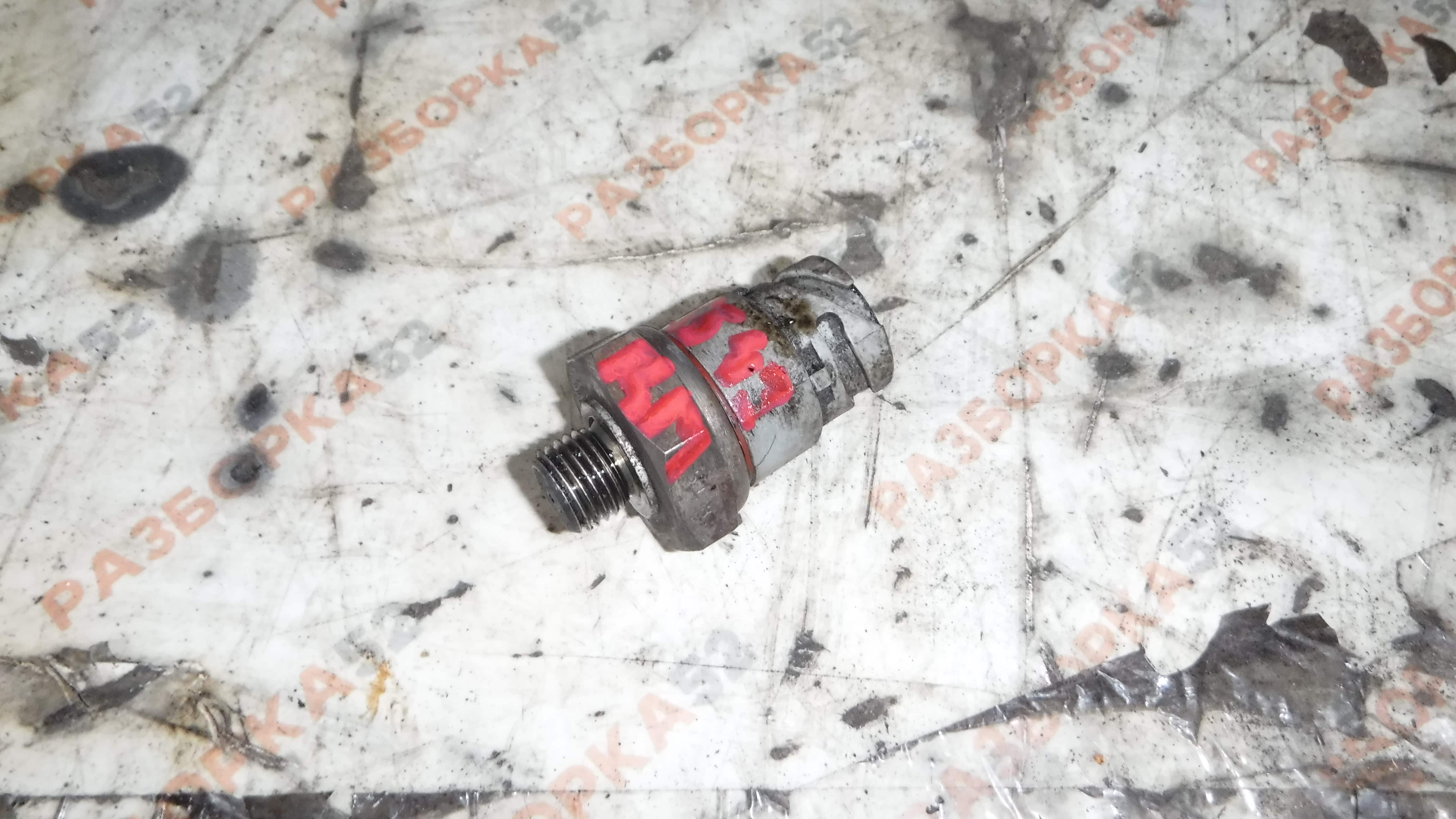 Датчик давления масла Рено Магнум Renault Magnum 430 1998 40218801 5010398062